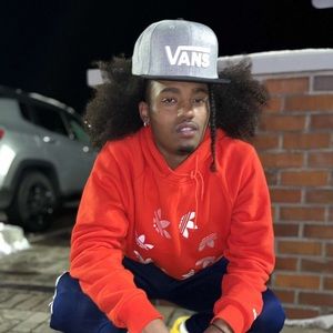 Meet your Posher, Timoteo